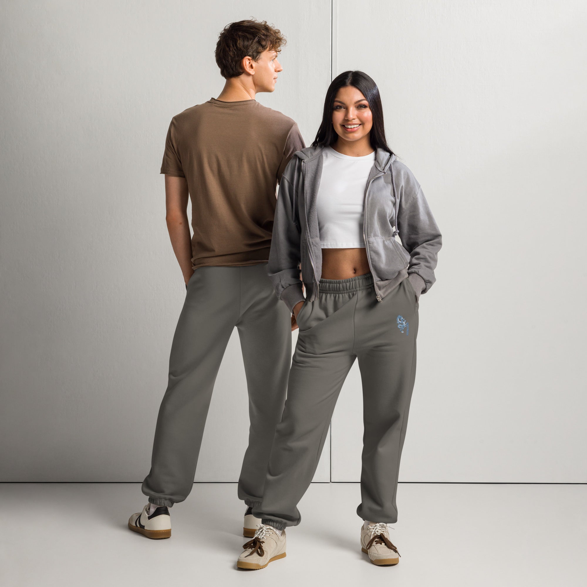 Kaelum Embroidered Heavyweight Sweats